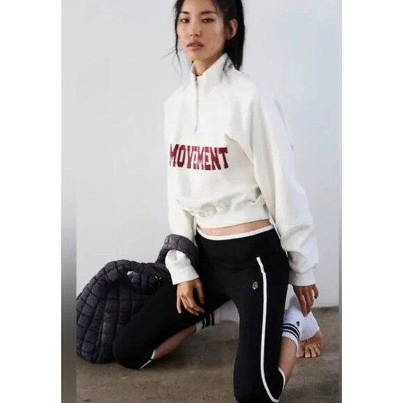 Free people FP Movement For The Win Logo Half Zip Sweatshirt Size S NWT White - Picture 2 of 5